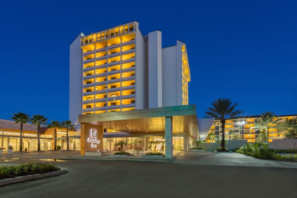 Holiday Inn Orlando Disney Springs Area by IHG
