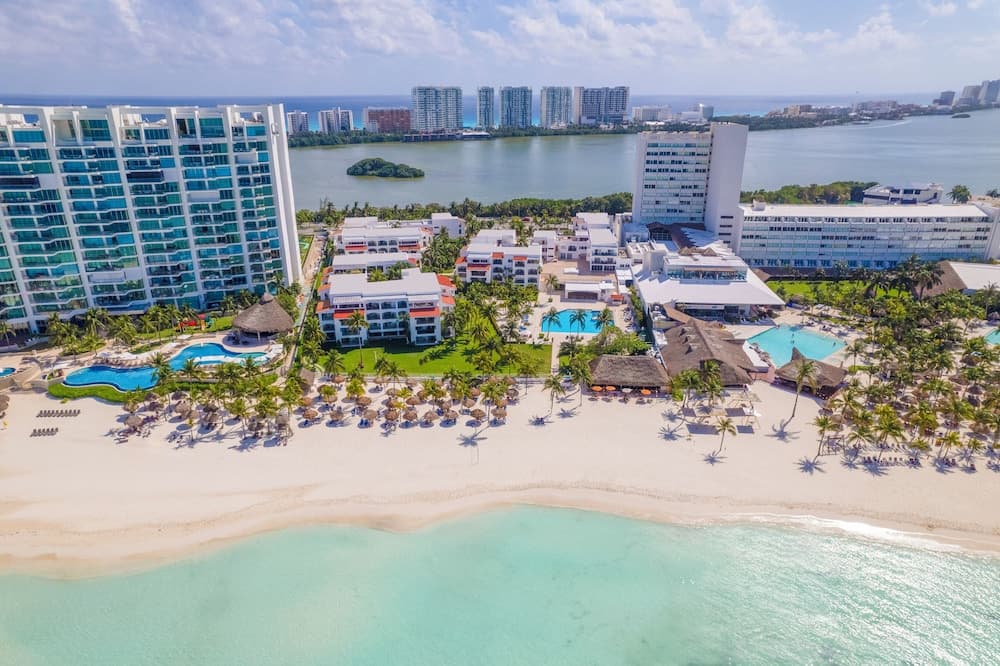 Beachscape Kin Ha Villas & Suites