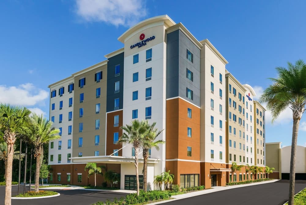 Candlewood Suites Orlando Lake Buena Vista by IHG