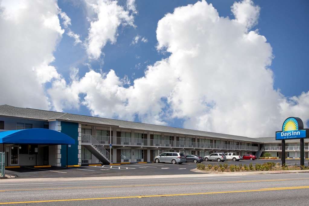 Days Inn by Wyndham Apopka Orlando