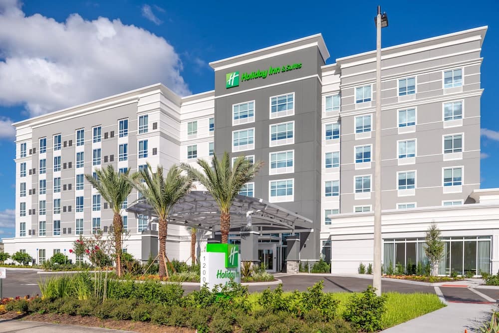 Holiday Inn 