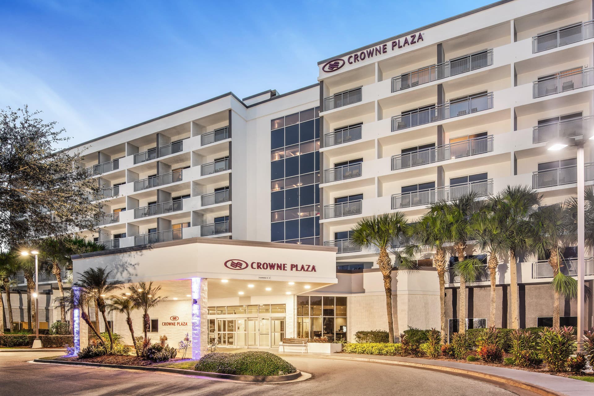 Crowne Plaza Orlando Lake Buena Vista by IHG